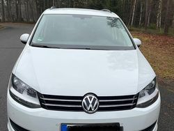 Weiß Gebraucht 2015 VW Sharan Van / Kleinbus | 9.500 € (Superpreis)