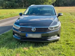 Grau Gebraucht 2017 VW Passat Highline Kombi | 13.250 € (Guter Preis)