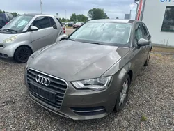 Grau Gebraucht 2013 Audi A3 Sportback Attraction Limousine | 9.900 € (Guter Preis)