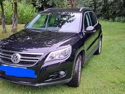 Schwarz Gebraucht 2009 VW Tiguan SUV | 7.600 € (Etwas zu teuer)