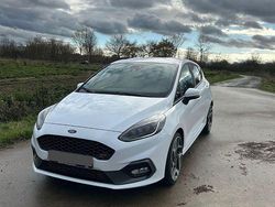Weiß Gebraucht 2020 Ford Fiesta ST Kleinwagen | 16.700 € (Fairer Preis)