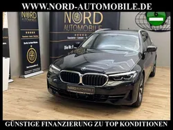 Schwarz Gebraucht 2023 BMW 520 Performance Kombi | 30.450 € (Superpreis)