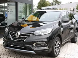 Blackpearlschwarz Gebraucht 2022 Renault Clio V Techno Limousine | 24.998 €