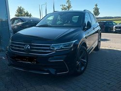 Schwarz Gebraucht 2022 VW Tiguan R-line SUV | 33.000 € (Fairer Preis)