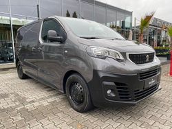 Grau Gebraucht 2016 Peugeot Expert Premium Van | 15.990 € (Etwas zu teuer)