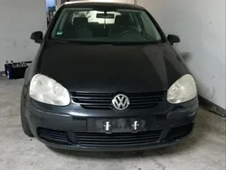 Blau Gebraucht 2004 VW Golf V Coupé | 2.200 € (Fairer Preis)