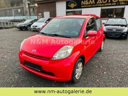 Rot Gebraucht 2005 Daihatsu Sirion Kleinwagen | 990 € (Fairer Preis)
