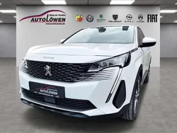 Weiß Gebraucht 2021 Peugeot 3008 Allure SUV | 24.829 € (Fairer Preis)