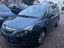 Blau Gebraucht 2014 Opel Zafira Tourer Active Van / Kleinbus | 4.700 € (Fairer Preis)