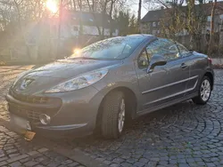 Grau Gebraucht 2008 Peugeot 207 CC Cabrio | 2.750 € (Fairer Preis)