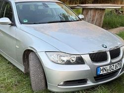 Silber Gebraucht 2006 BMW 325 Kombi | 2.900 € (Superpreis)