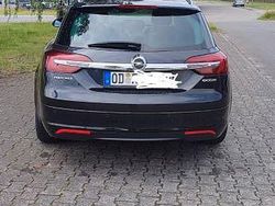 Schwarz Gebraucht 2015 Opel Insignia Sport Kombi | 9.000 € (Teuer)
