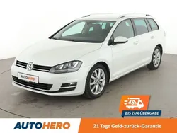 Weiß Gebraucht 2014 VW Golf VII Highline Limousine | 12.700 € (Fairer Preis)