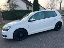 Weiß Gebraucht 2010 VW Golf VI Team Limousine | 6.499 € (Fairer Preis)