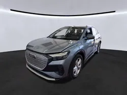 Geysirblau metallic Gebraucht 2022 Audi Q4 e-tron S-Line SUV | 27.810 €