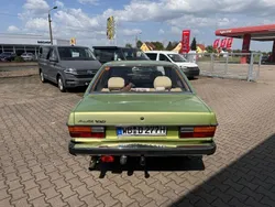 Audi 100