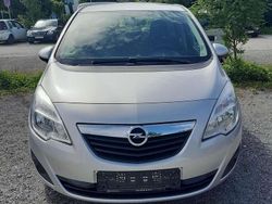 Other Gebraucht 2010 Opel Meriva Design Edition Van / Kleinbus | 1.500 € (Fairer Preis)