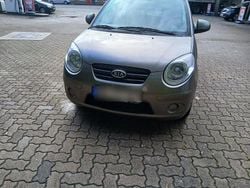 Grau Gebraucht 2009 Kia Picanto Kleinwagen | 1.600 € (Fairer Preis)