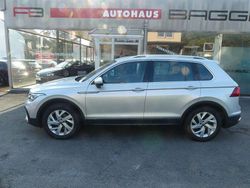 Reflexsilber metallic Gebraucht 2021 VW Tiguan Elegance SUV | 26.490 € (Fairer Preis)