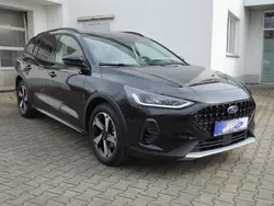 Obsidianschwarz metallic Neu 2024 Ford Focus Active X Kombi | 28.790 € (Guter Preis)