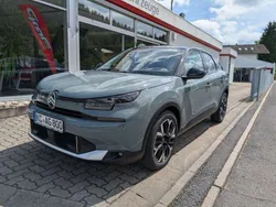 Manhattangrün Gebraucht 2025 Citroën C4 PureTech Limousine | 29.999 €