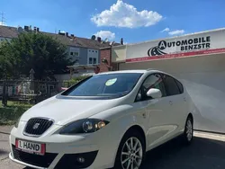 Weiß Gebraucht 2011 Seat Altea XL Stylance Van / Kleinbus | 7.450 € (Teuer)