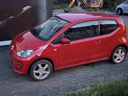 Rot Gebraucht 2012 VW up! move up! Kleinwagen | 3.490 € (Guter Preis)