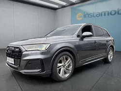 Grau Gebraucht 2022 Audi Q7 S-Line SUV | 59.799 € (Teuer)
