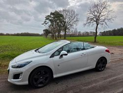 Weiß Gebraucht 2013 Peugeot 308 CC Roland Garros Cabrio | 11.199 € (Teuer)