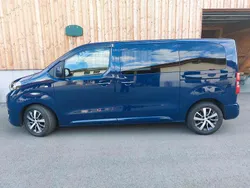 Blau Gebraucht 2017 Toyota Proace Verso Comfort Kombi | 24.500 €