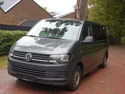 Grau Gebraucht 2018 VW T6 Trendline Van | 14.990 € (Superpreis)