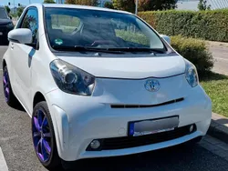 Weiß Gebraucht 2009 Toyota iQ Kleinwagen | 3.800 € (Fairer Preis)