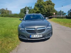 Grau Gebraucht 2016 Opel Insignia Edition Kombi | 6.500 € (Teuer)