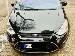 Schwarz Gebraucht 2010 Ford S-MAX Titanium Van / Kleinbus | 4.800 €