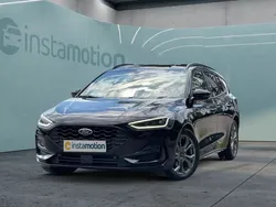 Schwarz Gebraucht 2023 Ford Focus ST-Line Kombi | 23.500 € (Guter Preis)