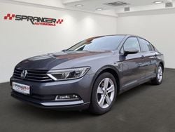 Grau Gebraucht 2015 VW Passat Trendline Limousine | 9.990 € (Guter Preis)