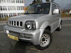 Silber Gebraucht 2011 Suzuki Jimny Comfort SUV | 9.690 € (Fairer Preis)