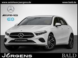 Weiss polarweiß Gebraucht 2024 Mercedes A250 Progressive Limousine | 29.550 € (Fairer Preis)