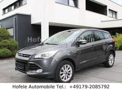 Grau Gebraucht 2015 Ford Kuga Titanium SUV | 9.750 € (Guter Preis)