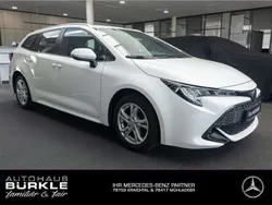 Weiß Gebraucht 2020 Toyota Corolla Business Edition Kombi | 19.290 € (Fairer Preis)