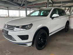 Weiß Gebraucht 2017 VW Touareg SUV | 24.900 € (Fairer Preis)