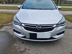 Silber Gebraucht 2017 Opel Astra Innovation Limousine | 8.800 € (Fairer Preis)
