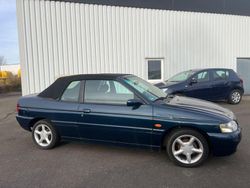 Blau Gebraucht 1996 Ford Escort Cabriolet Cabrio | 1.900 €