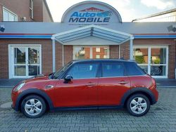 Rot Gebraucht 2015 Mini Cooper D Kleinwagen | 12.490 € (Etwas zu teuer)
