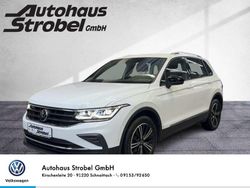 Pure white Gebraucht 2021 VW Tiguan Active SUV | 28.990 € (Fairer Preis)