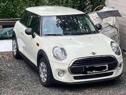 Weiß Gebraucht 2015 Mini ONE Kleinwagen | 8.900 € (Guter Preis)