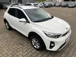Weiß Gebraucht 2019 Kia Stonic Vision SUV | 11.980 € (Guter Preis)