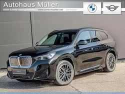 Saphirschwarz Neu 2025 BMW iX1 Shadowline SUV | 47.740 € (Fairer Preis)