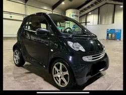 Schwarz Gebraucht 2006 Smart ForTwo Cabrio Cabrio | 2.200 € (Guter Preis)
