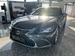 Obsidiangrau metallic Neu 2025 Lexus ES300H Luxury Line Limousine | 54.990 € (Fairer Preis)